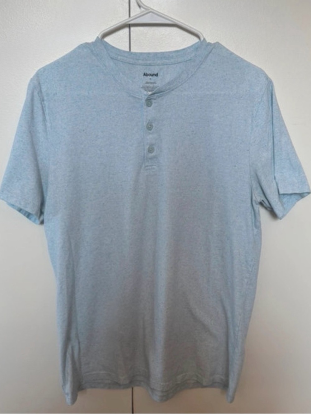 Abound Mens Medium Heathered Light Blue Solid 3 Button Henley Short-Sleeve Shirt